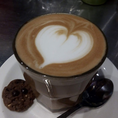 HMF7+WRX Tijili Square, Jl. Iskandar Muda, Darat, Medan Baru, Medan City, North Sumatra 20233