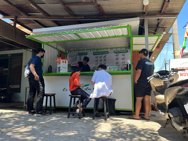 Es Teh Kota Atlas Tembalang - Gastronomi dan perhotelan