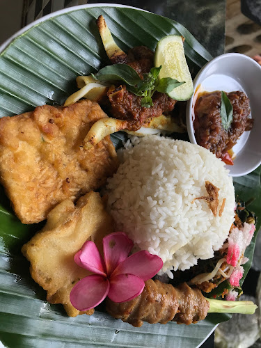 Opinii despre Pondok Jimbaran în Kota Medan - Gastronomi dan perhotelan
