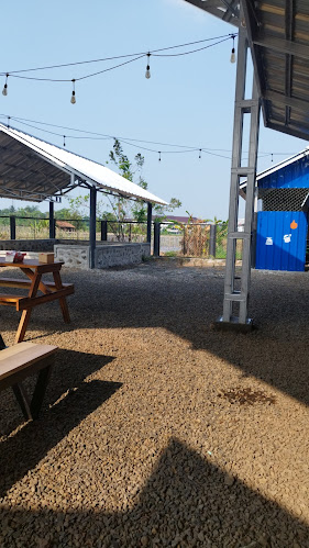 Kedai SeeSaw Sisi Sawah - Gastronomi dan perhotelan