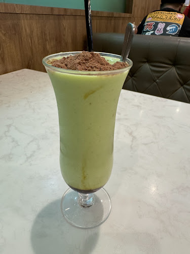 Opinii despre Malaya Cafe Grand Batam în Kota Batam - Gastronomi dan perhotelan