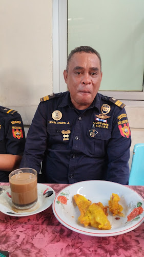 Opinii despre Warkop Om LEXY în Kota Makassar - Gastronomi dan perhotelan