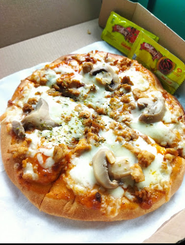 Comentarii opinii despre Pizza Karuna Stand 1