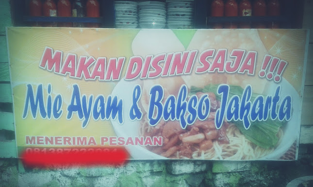 Opinii despre Mie Ayam & Bakso Jakarta în Kota Ternate - Gastronomi dan perhotelan