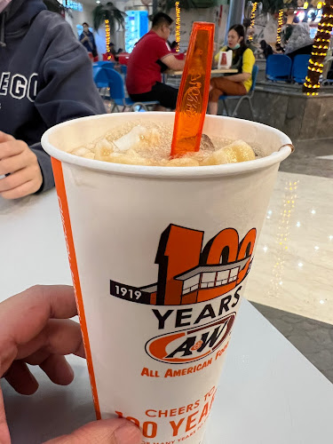 Opinii despre A&W Restoran - Galaxy Mall în Surabaya - Gastronomi dan perhotelan