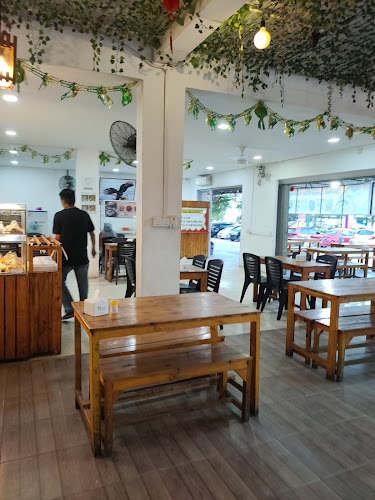 Ruko Purimas, Jl. Raja Isa No.35 Blok C 32, Tlk. Tering, Kec. Batam Kota, Kota Batam, Kepulauan Riau 29432