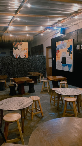 Escapes Coffee Bar & Eatery