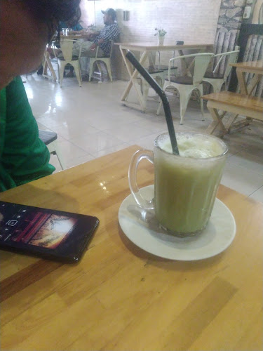 Legend Reborn Coffee & Beans - Gastronomi dan perhotelan