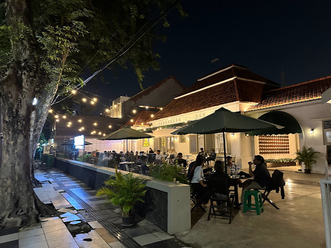 Jl. Ketabang Kali No.53, Ketabang, Kec. Genteng, Surabaya, Jawa Timur 60272