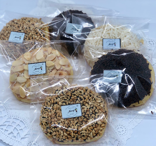 Nunuy Cake & Donut - Kota Medan