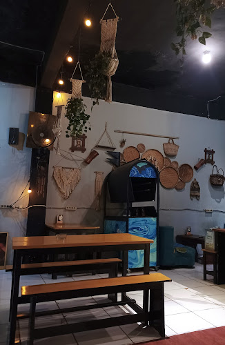 477W+JC5, Malaingkedi, Kec. Sorong Utara, Kota Sorong, Papua Bar. 98412