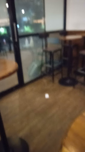 Comentarii opinii despre Starbucks Cambridge City Square