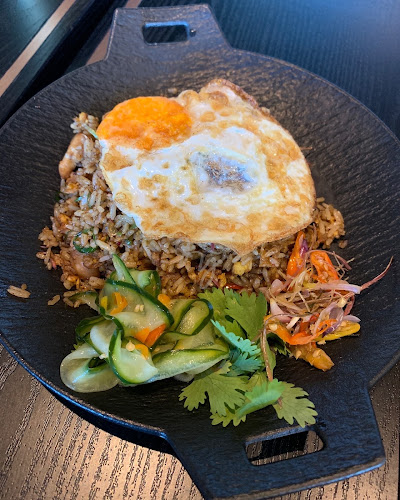 Comentarii opinii despre Seseduh Resto & Lounge Semarang