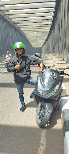 Comentarii opinii despre Rumah Makan Padang Sambalado