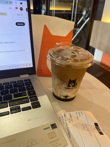 TOMORO COFFEE - Teuku Umar Barat