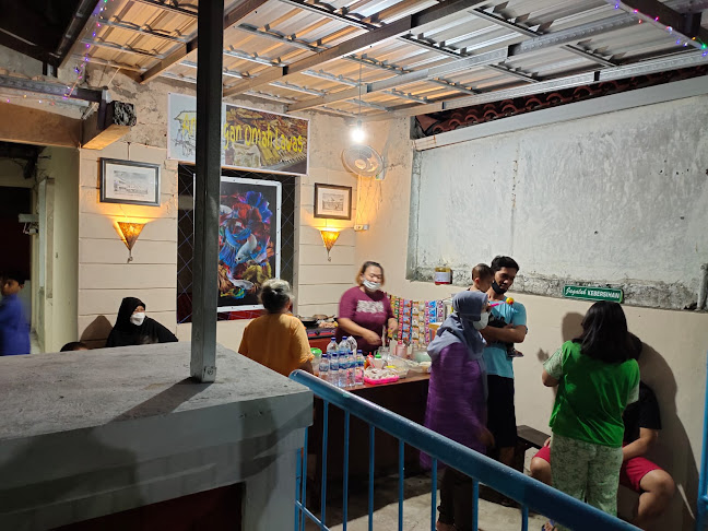 Angkringan Omah Lawas