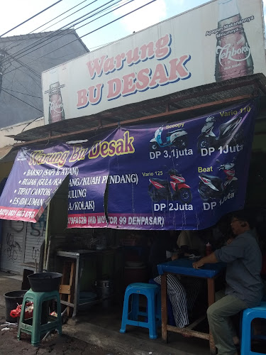 Opinii despre Warung Bu Desak în Kota Denpasar - Gastronomi dan perhotelan