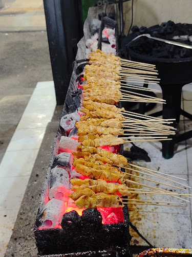 Sate Ayam Ponorogo Pak Seger - Surabaya
