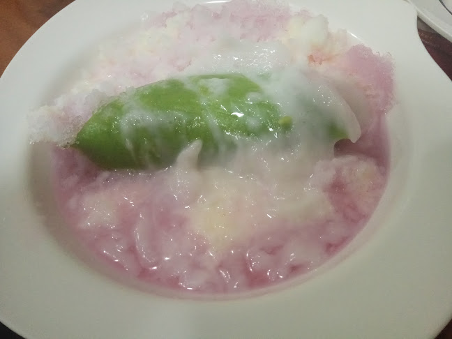 R.M. Pelangi - Gastronomi dan perhotelan