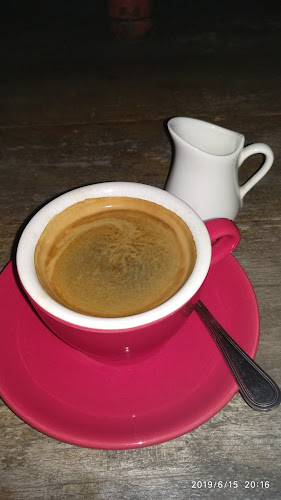 Opinii despre Stelsel Kopi Tiam în Kota Pontianak - Gastronomi dan perhotelan