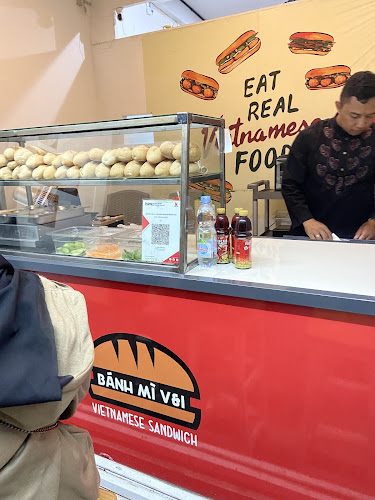 Opinii despre Banh Mi V & I în Kota Bandung - Gastronomi dan perhotelan