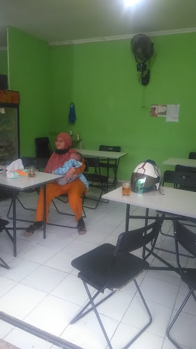 Comentarii opinii despre Mie Bakso & Mie Ayam "Berkah Tasik"