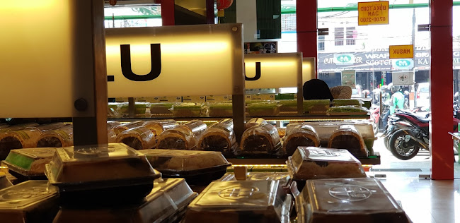 Majestyk Toko Kue - Gastronomi dan perhotelan