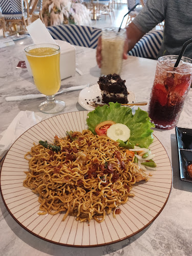 Opinii despre Vinckitchen cafe în Kota Samarinda - Gastronomi dan perhotelan