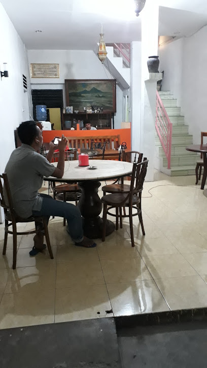 Warkop Jati Pak Belalang