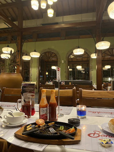 Boncafe Steak & Ice Cream - Gastronomi dan perhotelan