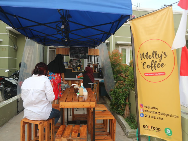 Mollys Coffee