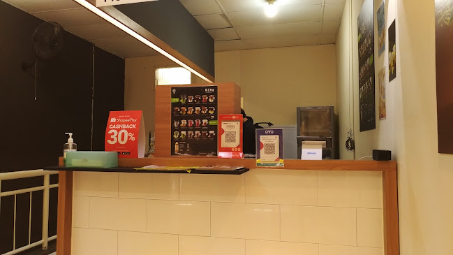 Opinii despre Kedai Kopi Kulo Pasar Modern BSD în Kota Tangerang Selatan - Gastronomi dan perhotelan