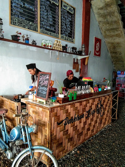 PARKIRAN KOPI SEPEDA