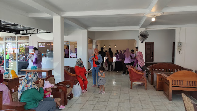 Alifs Coffee & Gelato