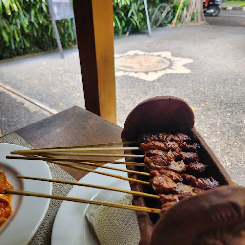 Jl. Danau Tamblingan No.98, Sanur, Denpasar Selatan, Kota Denpasar, Bali 80228