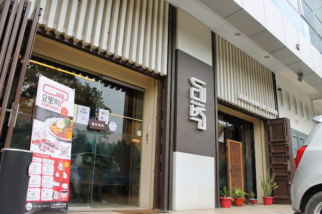 T1&T2 Jati Junction, Jl. Timor, Perintis, Kec. Medan Tim., Kota Medan, Sumatera Utara 20236