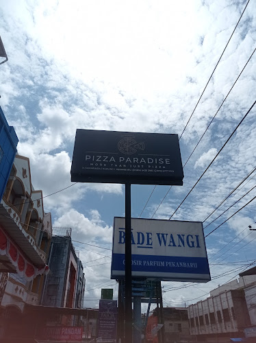 Opinii despre Pizza Paradise Kavling/Samarinda în Kota Pekanbaru - Gastronomi dan perhotelan