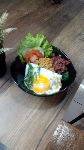 Comentarii opinii despre Upndown Cafe