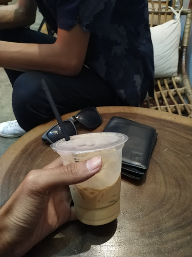 Comentarii opinii despre Makmur Jaya Coffee