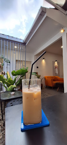 Public Ease - Gastronomi dan perhotelan