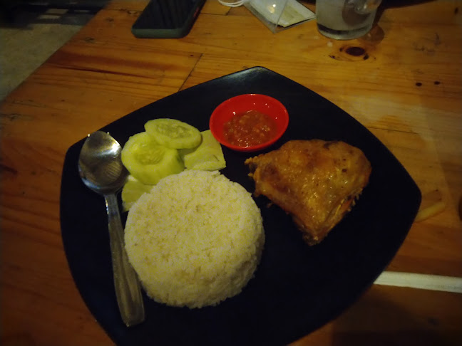 Opinii despre Sugara Milk în Kota Yogyakarta - Gastronomi dan perhotelan