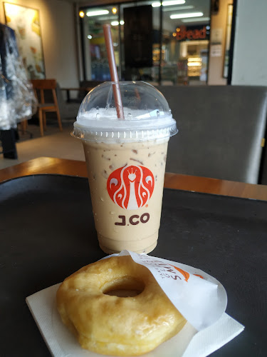 JCO COFFEE & DONUTS GATOT SUBROTO - Gastronomi dan perhotelan
