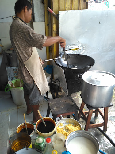 Kios Asyut - Gastronomi dan perhotelan