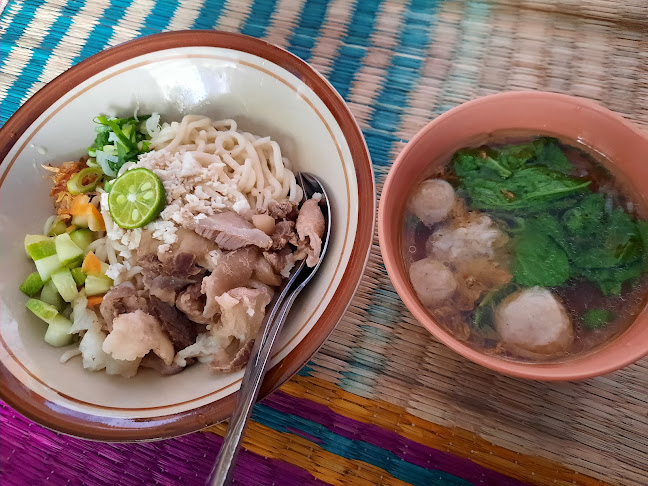 MIE BASO DENI