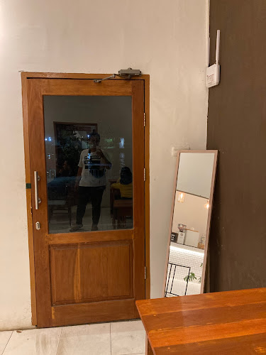 G367+R6G, Jl. Mayor Dullah, Talumolo, Kec. Kota Tim., Kota Gorontalo, Gorontalo 96133