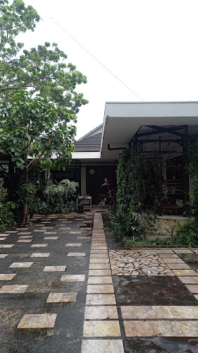 Opinii despre Suasso Restaurant & Coworking Space în Kota Padang - Gastronomi dan perhotelan