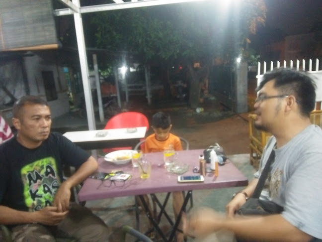 Opinii despre warung kopi ilusi în Kota Medan - Gastronomi dan perhotelan