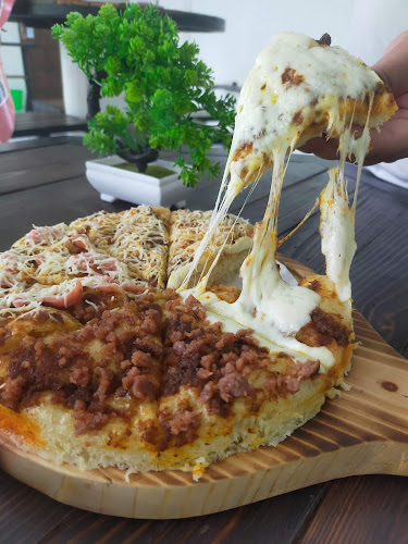 Orlando Pizza Surabaya - Surabaya