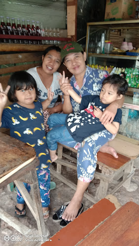 WKBG - Warung Kopi Belakang Giant - Kota Tangerang