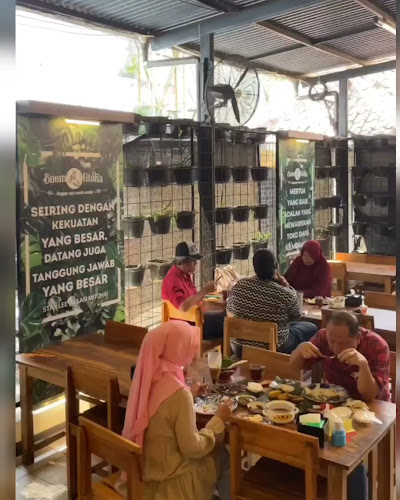Rumah Makan Boemi Mitoha